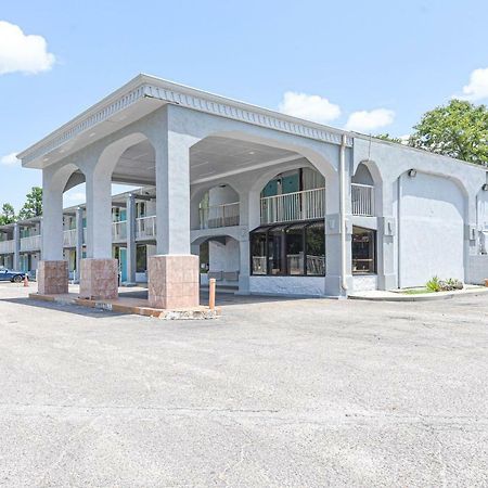 Hotel Valdosta Ga I-75 & Us-221 N Hwy Exterior foto